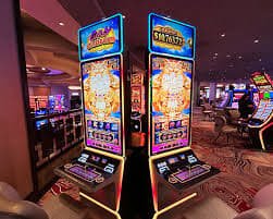 jl7 bet lobby on mobile showing slots and live casino games available in the Philippines